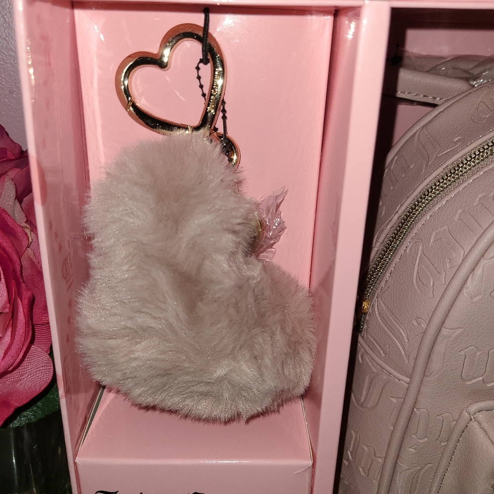 Juicy Couture chestnut Chino mini backpack with Furry Keychain - Picture 3 of 4